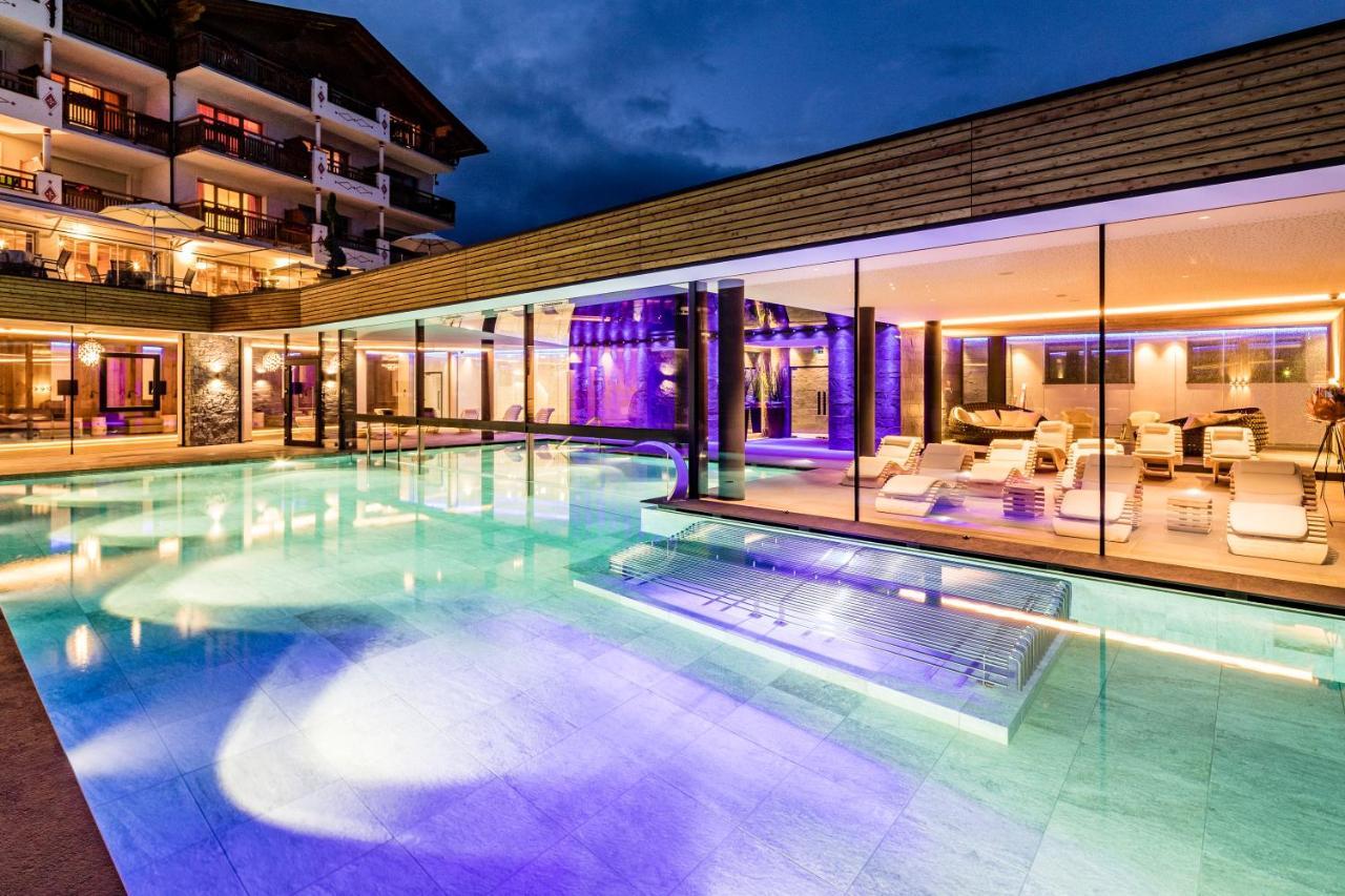 Sonnenberg Panorama Dolomites Wellbeing Hotel Maranza Kültér fotó