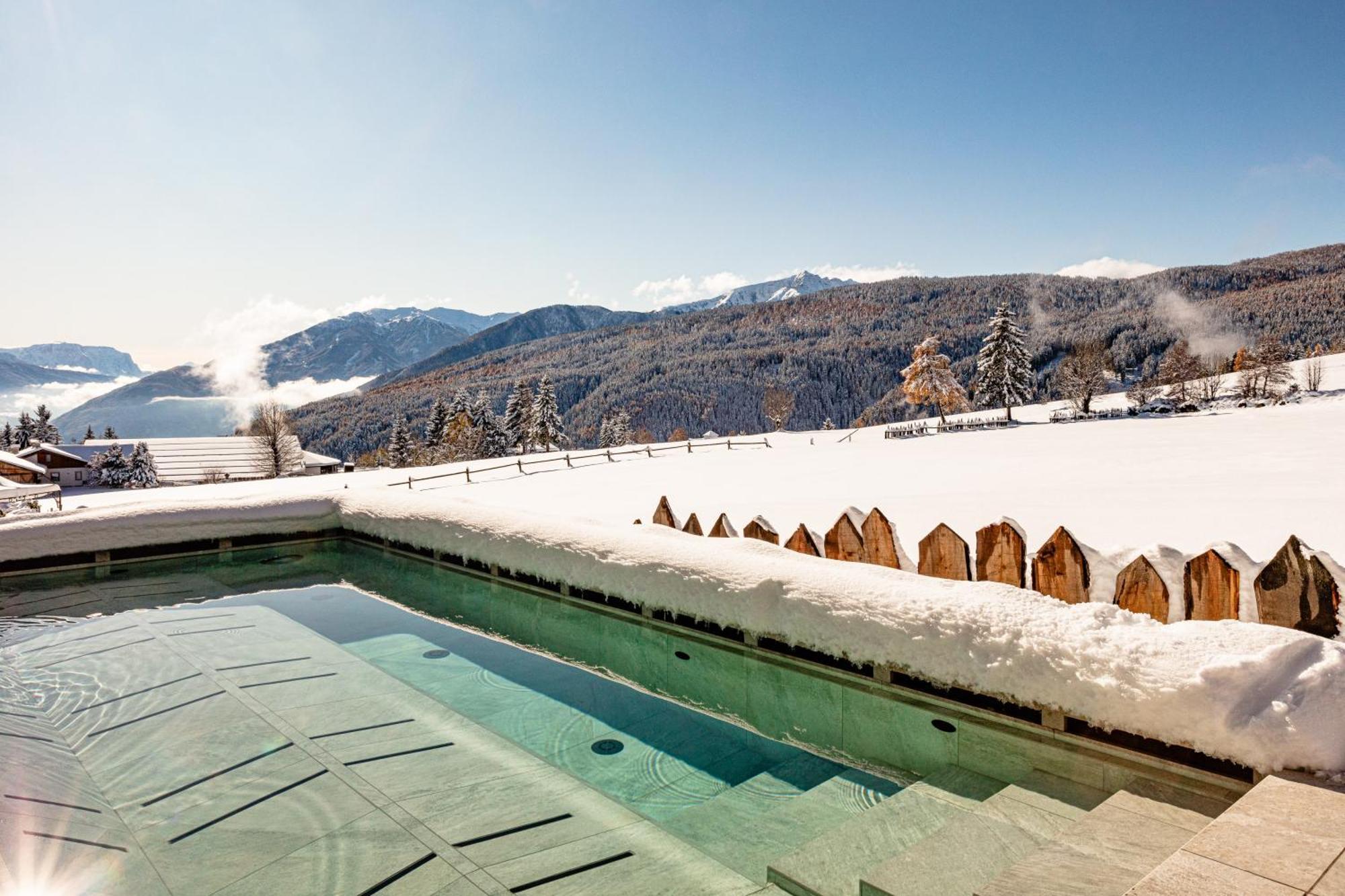 Sonnenberg Panorama Dolomites Wellbeing Hotel Maranza Kültér fotó